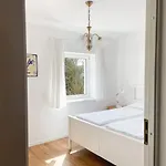 Appartement Duzy Apartament Z Ogrodkiem I Parkingiem By Noclegi Renters *
