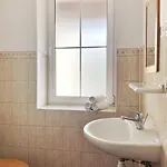 Duzy Apartament Z Ogrodkiem I Parkingiem By Noclegi Renters Appartement *